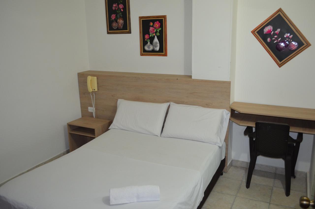 Hotel Elimar Girardot Exterior photo